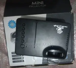 A+5 Mini Projector