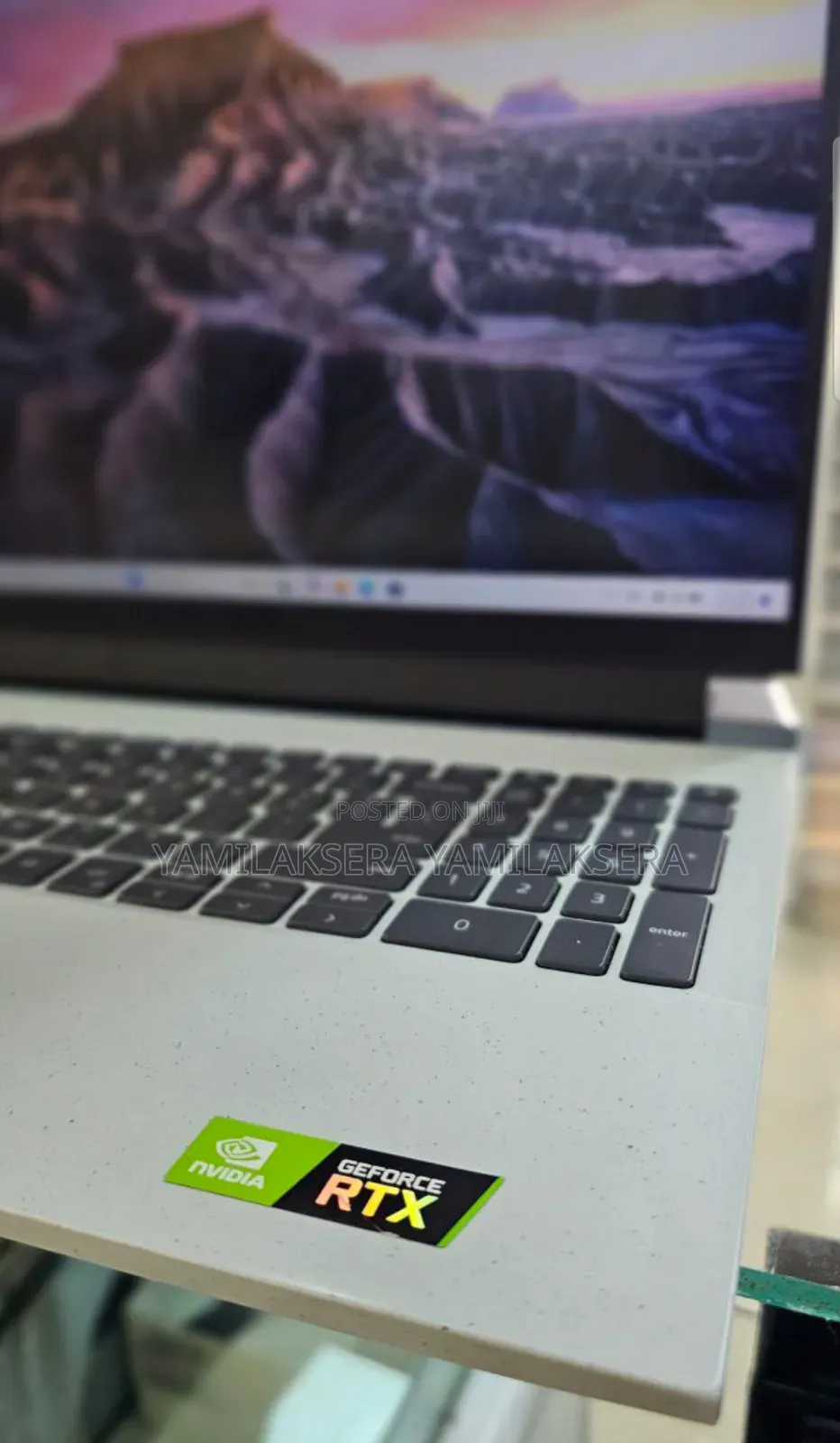 New Laptop Dell G15 5511 16GB Intel Core i7 SSD 512GB