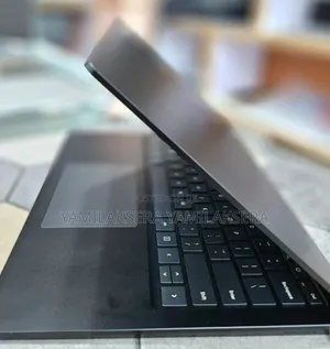 New Laptop Microsoft Surface Laptop 4 16GB Intel Core i7 SSD 512GB