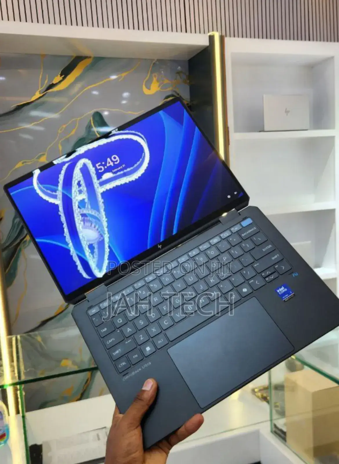 New Laptop HP OmniBook Ultra Flip 14" 16GB Intel Core Ultra 7 SSD 1T