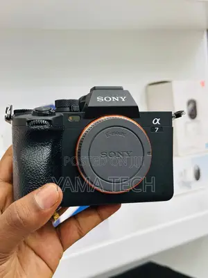 Sony Alpa 7 Iv