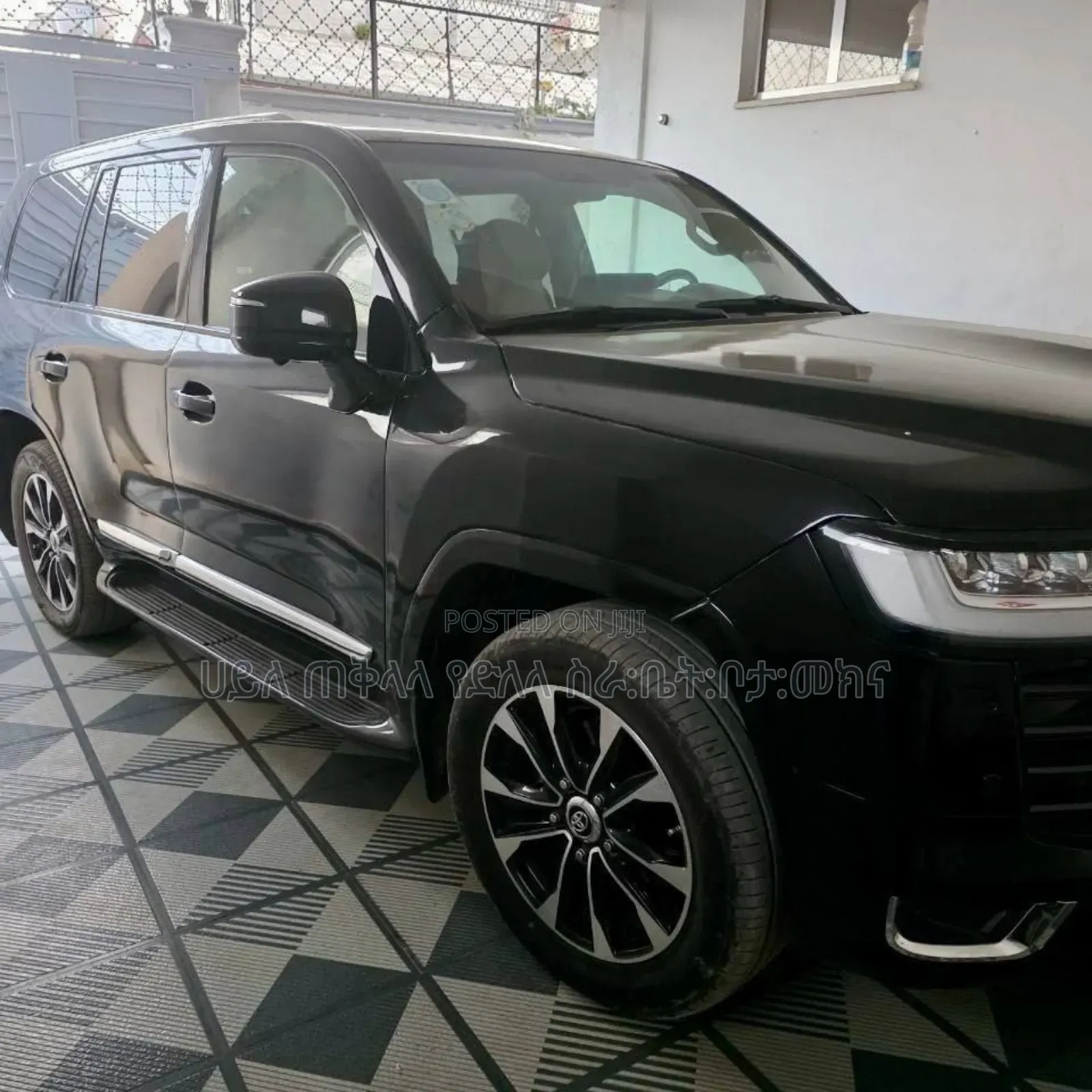 Toyota Land Cruiser 2012 Matt Black