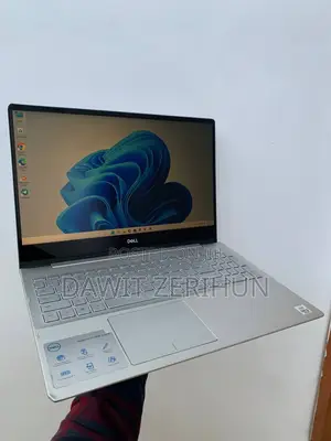 Laptop Dell Inspiron 15 8GB Intel Core i5 HDD+SSD 512GB