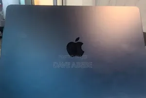 New Laptop Apple MacBook Air 2025 M4 13-inch 16GB Apple M4 SSD 256GB
