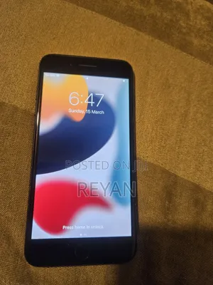 Apple iPhone 7 Plus 32 GB Black