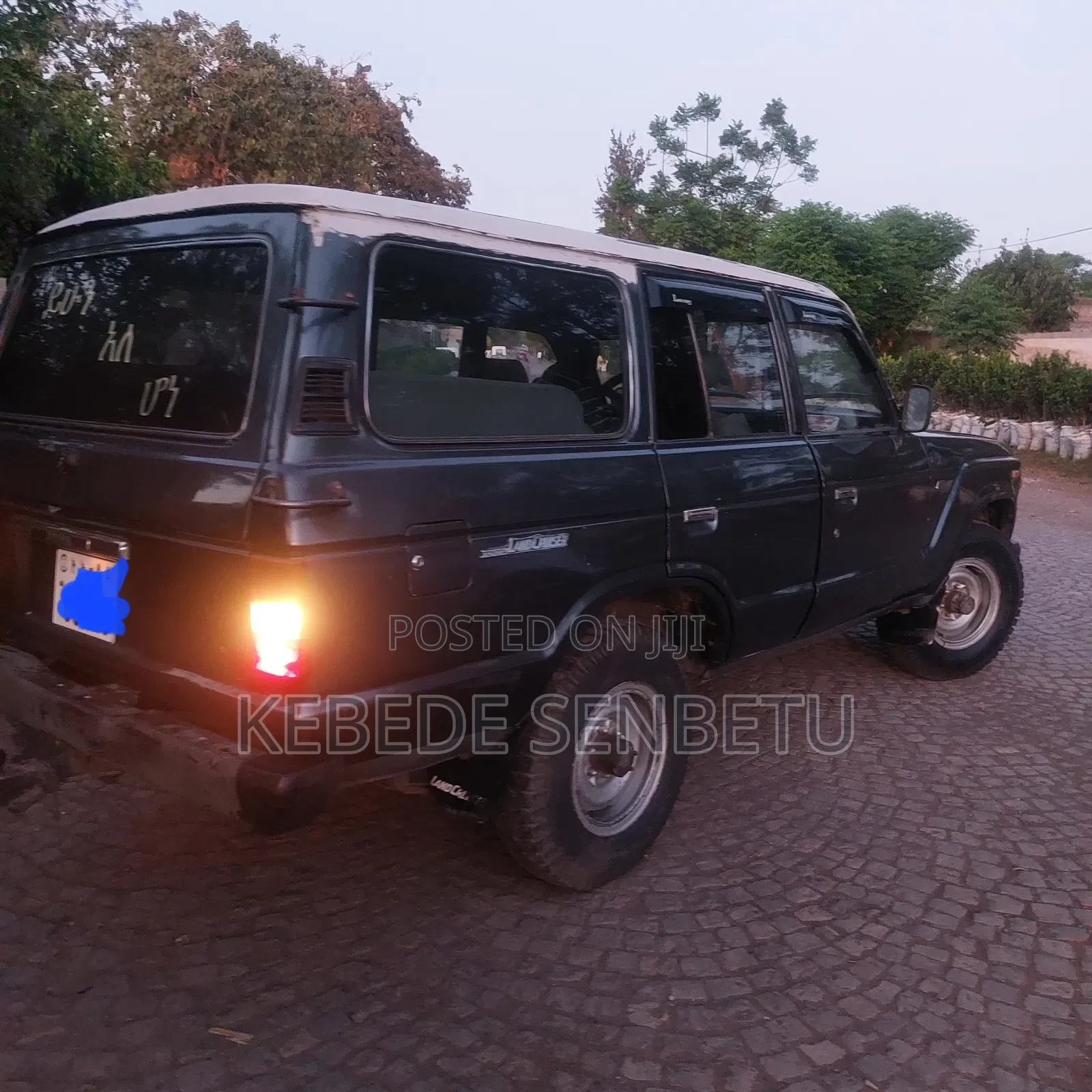 Toyota Land Cruiser 70 Long 1986 Gray