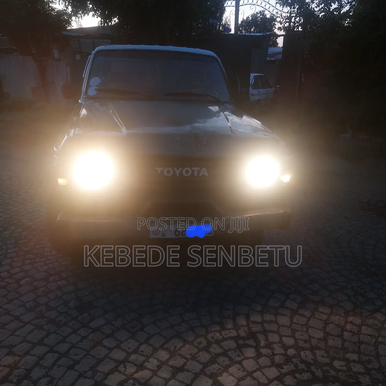 Toyota Land Cruiser 70 Long 1986 Gray