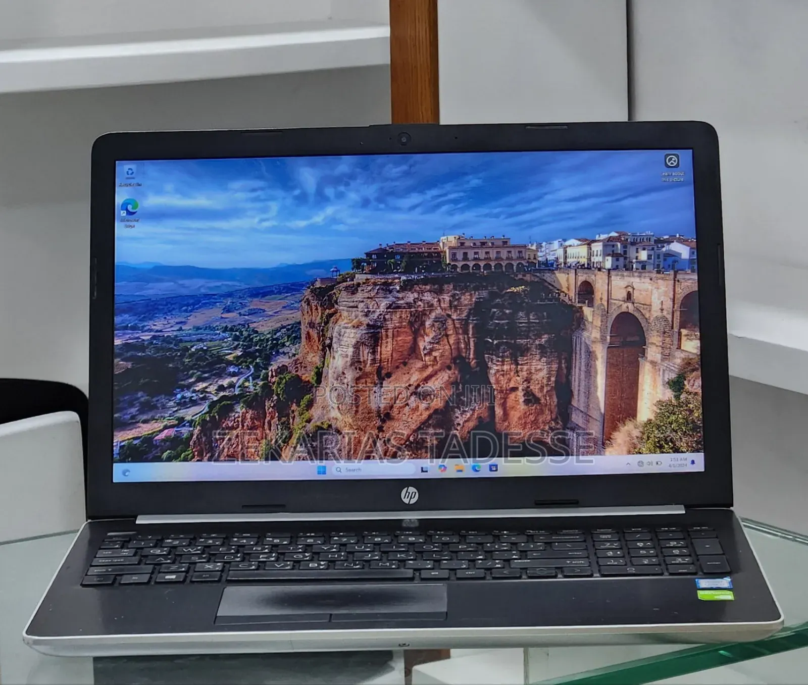 New Laptop HP Stream Notebook 8GB Intel Core i7 HDD 1T