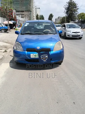 Toyota Vitz 1.0 FWD 3dr 2000 Blue