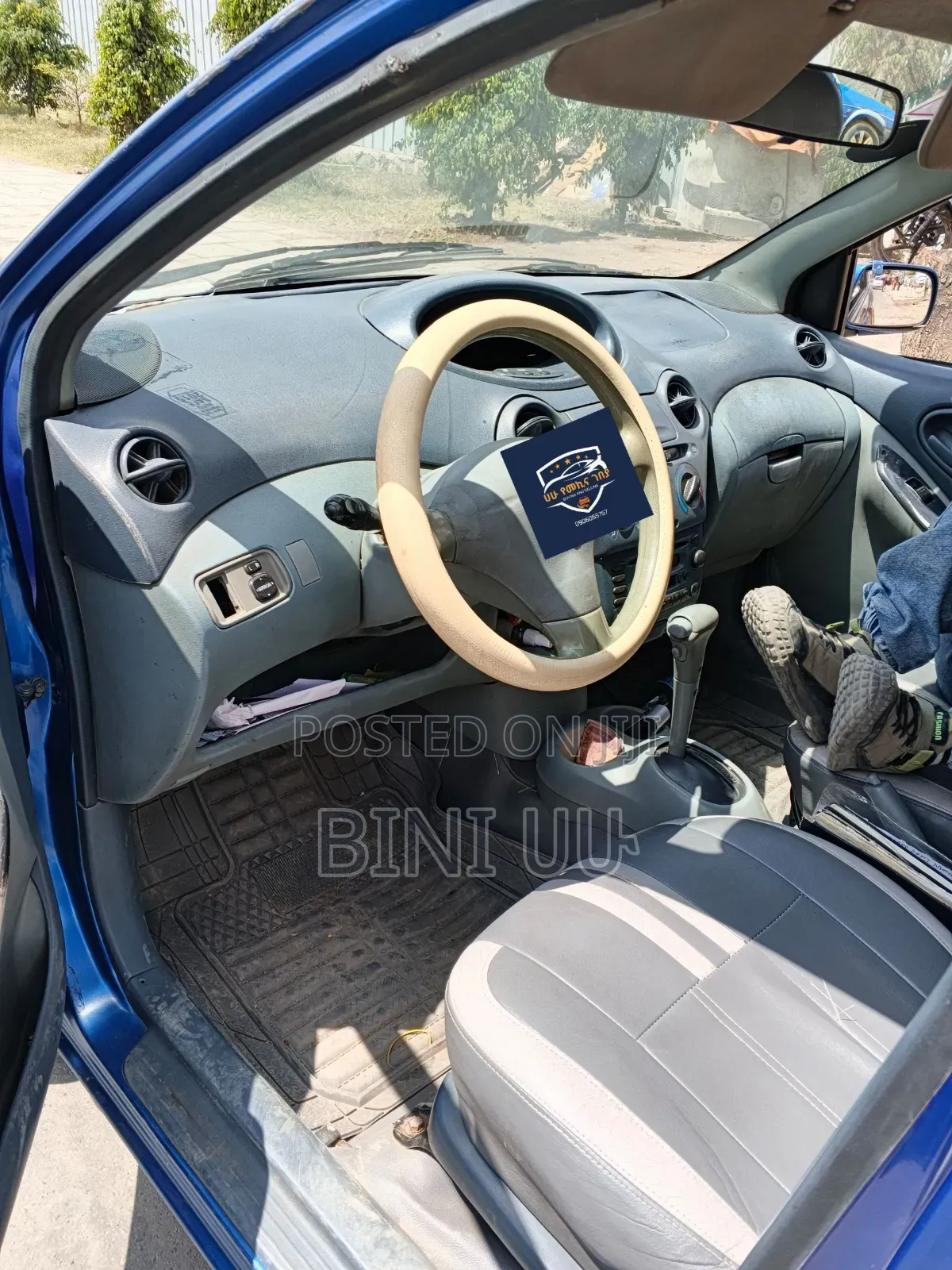 Toyota Vitz 1.0 FWD 3dr 2000 Blue