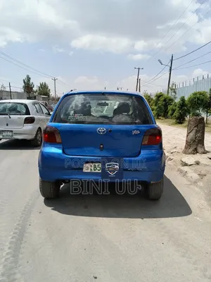Toyota Vitz 1.0 FWD 3dr 2000 Blue