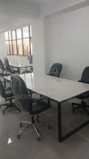 Office Conference Table የቢሮ መሰብሰቢያ ጠረጴዛ Terepaza