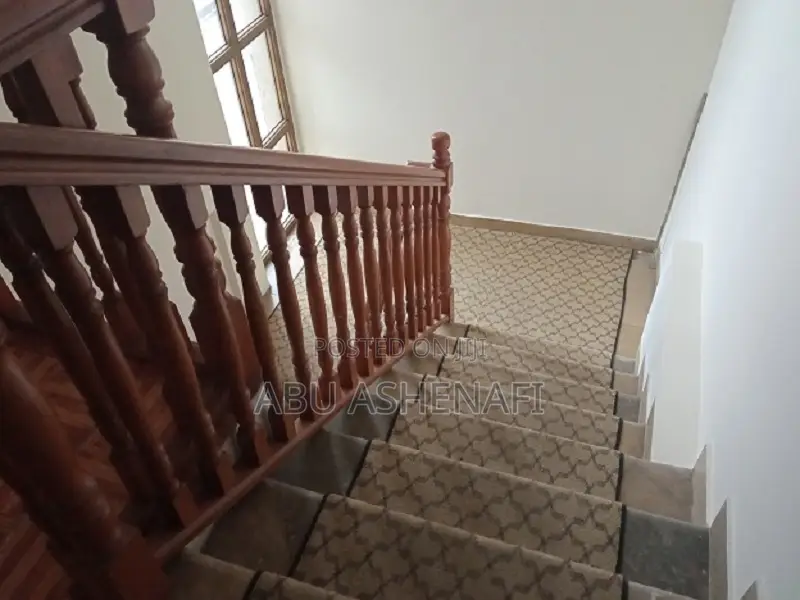 3bdrm House in Yeka for rent