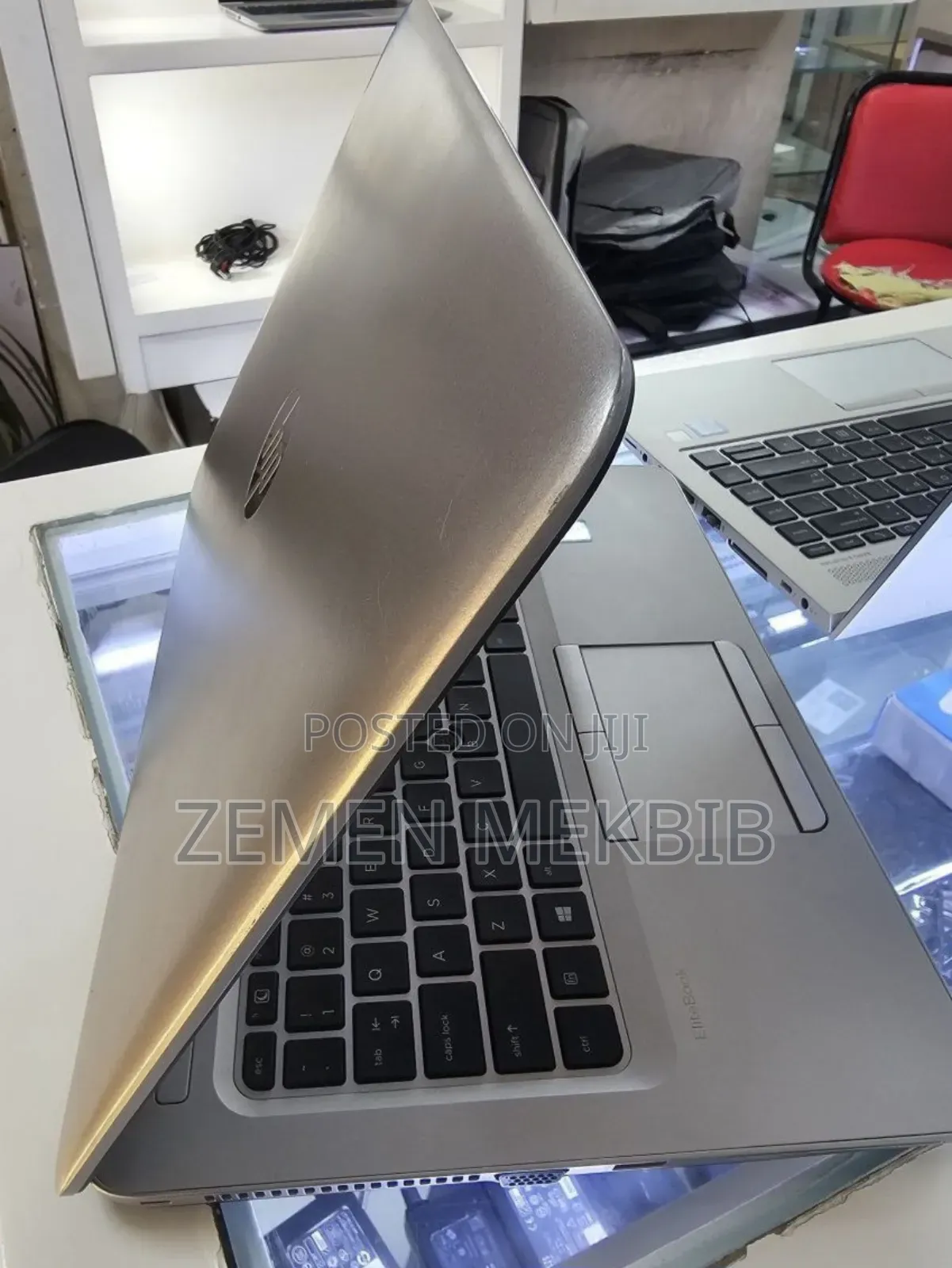 New Laptop HP EliteBook 840 8GB Intel Core i5 SSD 256GB