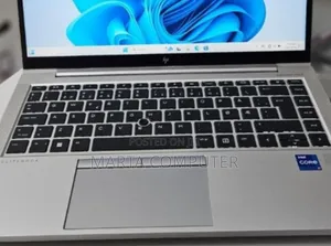 New Laptop HP EliteBook 840 G8 16GB Intel Core i7 SSD 512GB