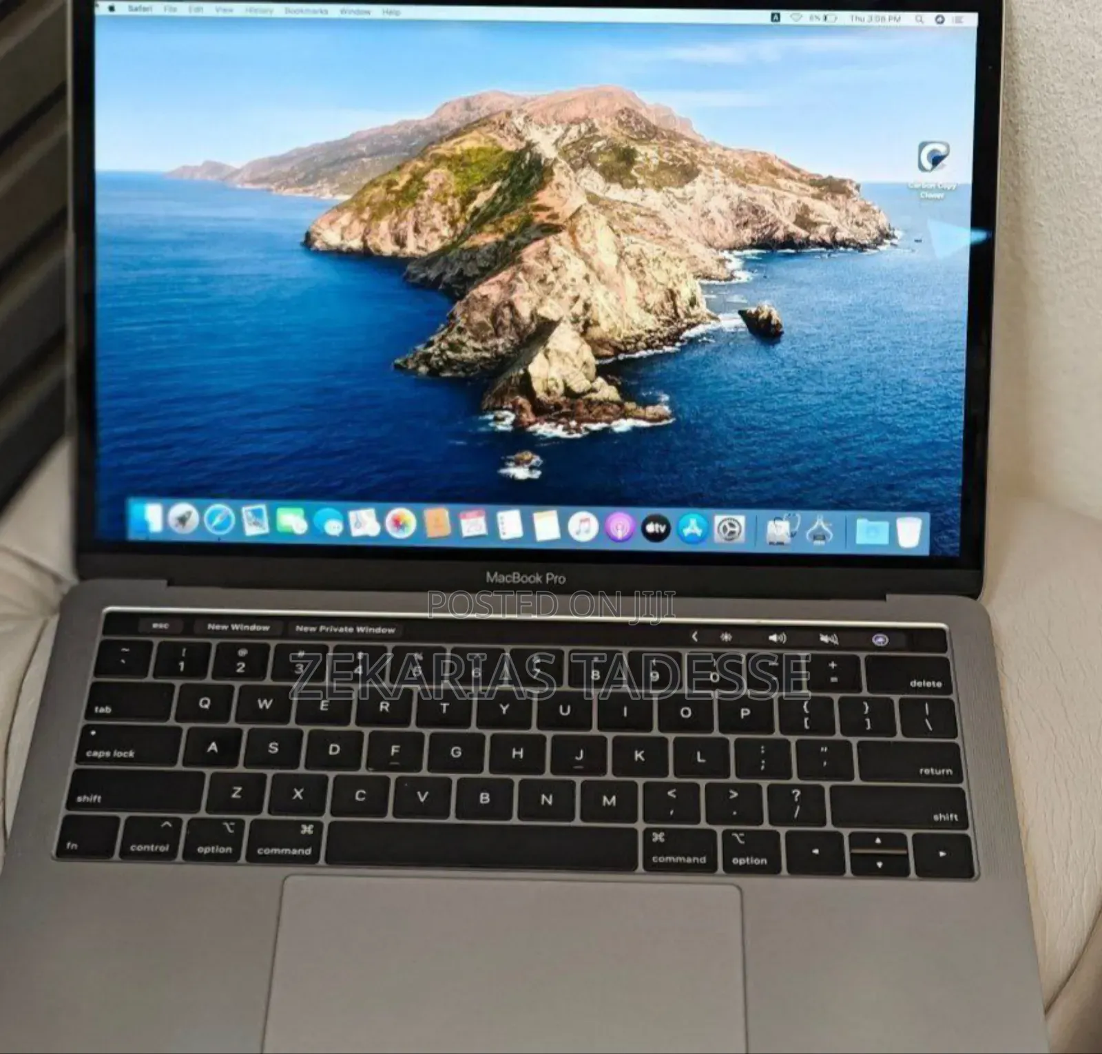 New Laptop Apple MacBook Pro 2019 16GB Intel Core i7 SSD 1T
