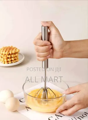 Semi-Automatic Egg Whisk