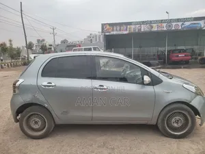 Toyota Yaris 2007 Silver