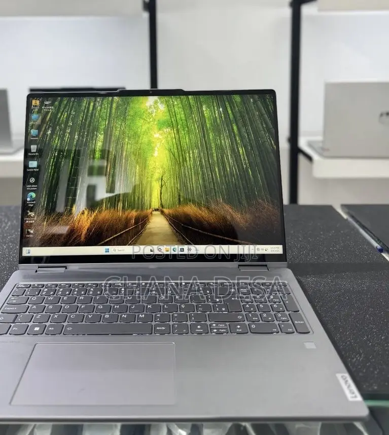 New Laptop Lenovo 32GB AMD Ryzen 5 SSD 512GB