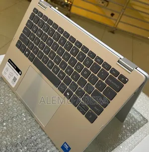 New Laptop HP OmniBook 5 14" 16GB Intel Core 7 SSD 512GB