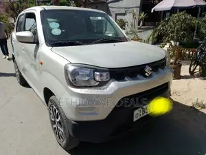 Suzuki S-Presso 2022 Silver