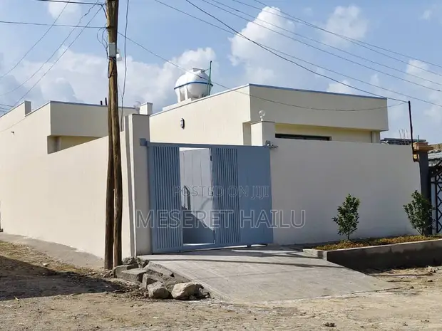 3bdrm Villa in Cmc, Bole for sale