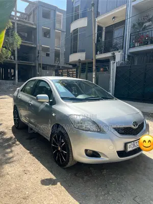 Toyota Yaris 1.3 SD T3 Spirit 2009 Silver