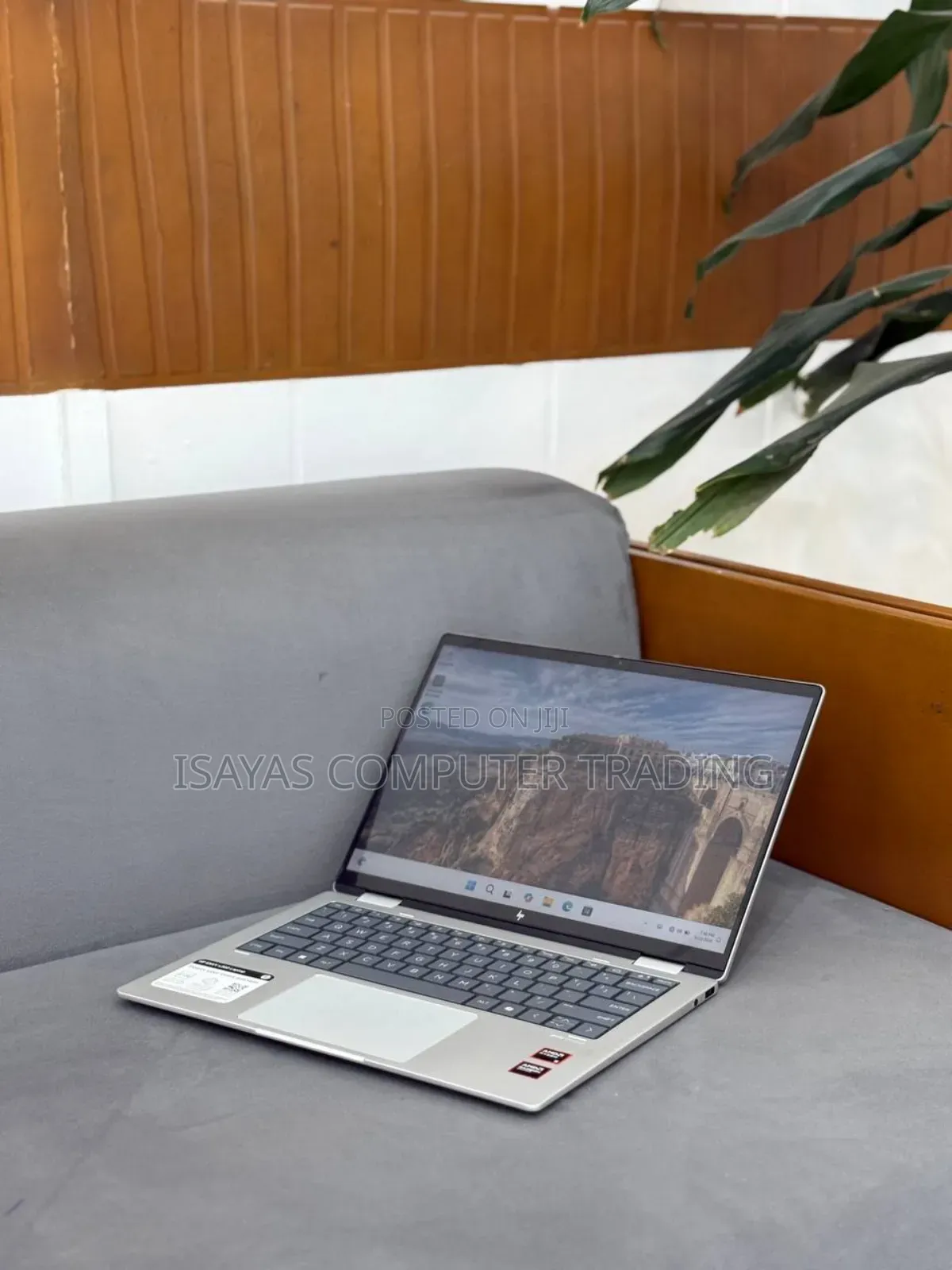 New Laptop HP Envy X360 16GB AMD Ryzen 5 SSD 512GB