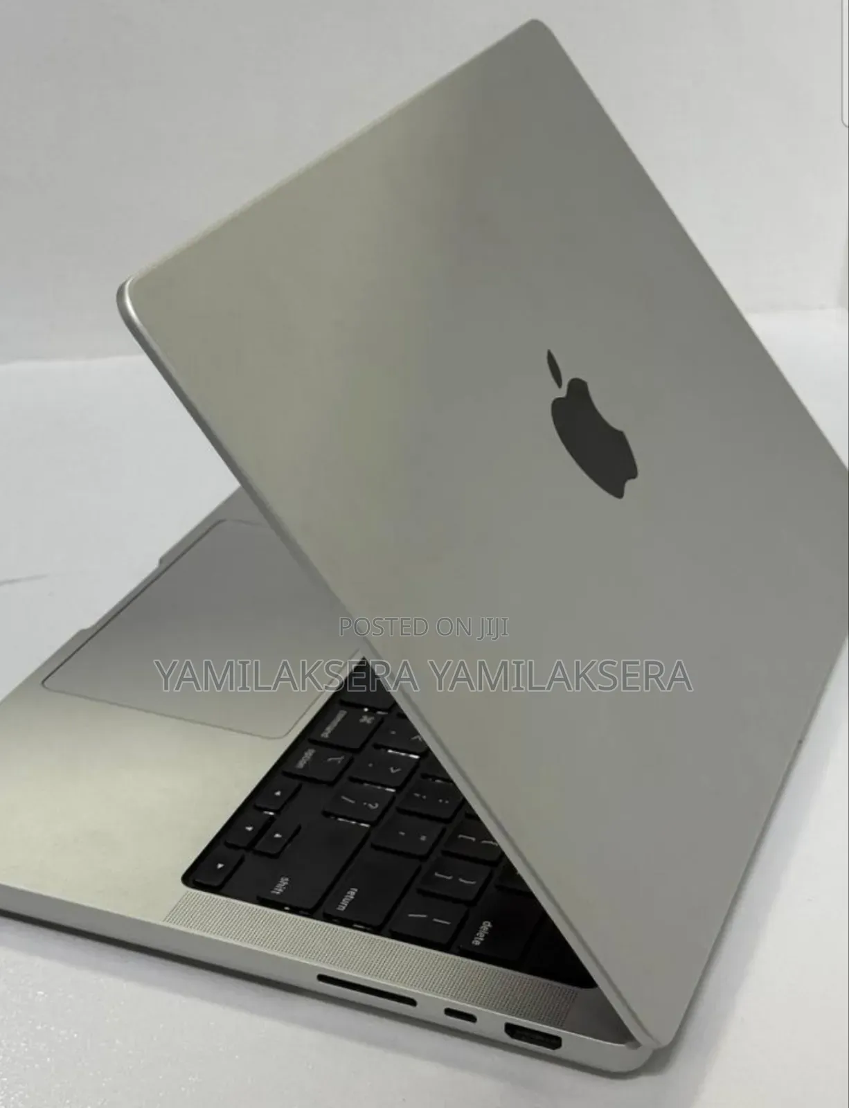 New Laptop Apple MacBook Pro 2023 M3 14-inch 36GB Apple M3 Pro SSD 1T