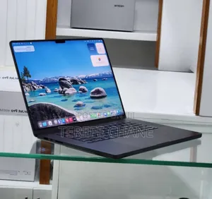 New Laptop Apple MacBook Pro M1 8GB Apple M1 SSD 256GB