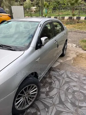 Toyota Corolla 2003 Silver