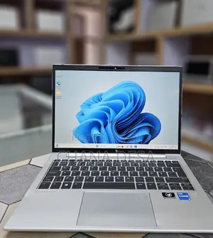 New Laptop HP EliteBook 830 16GB Intel Core i5 SSD 512GB