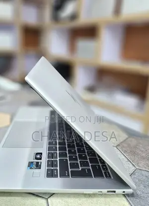 New Laptop HP EliteBook 1040 16GB Intel Core i5 SSD 512GB