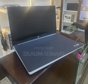 New Laptop HP Stream Notebook 8GB Intel Core i7 SSD 512GB
