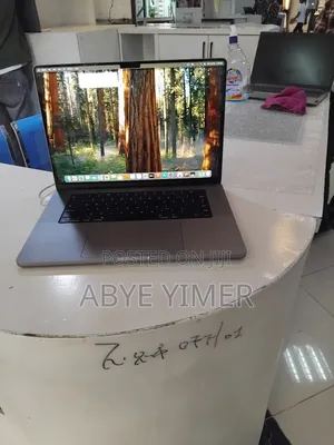 New Laptop Apple MacBook Pro 2021 M1 32GB Apple M1 Pro SSD 1T