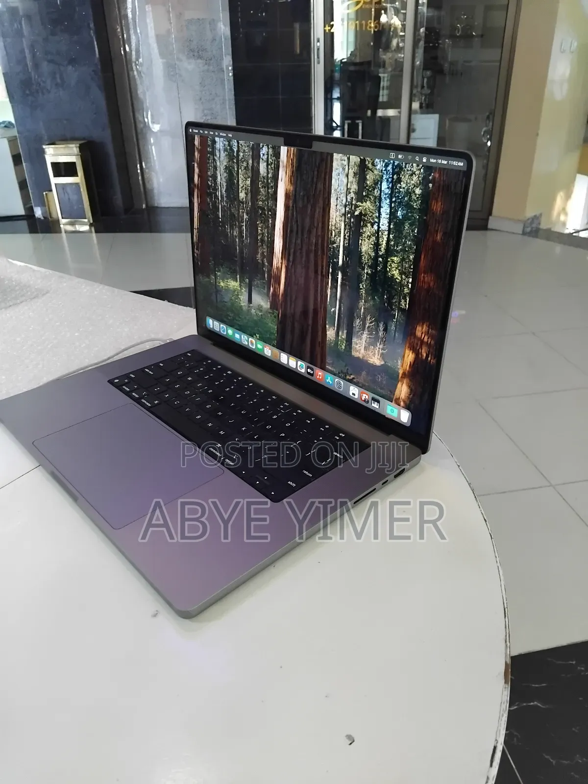 New Laptop Apple MacBook Pro 2021 M1 32GB Apple M1 Pro SSD 1T