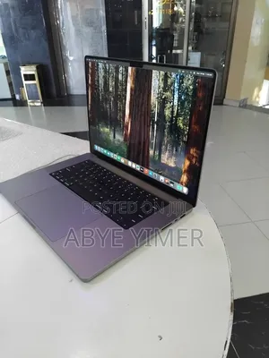 New Laptop Apple MacBook Pro 2021 M1 32GB Apple M1 Pro SSD 1T