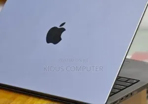 New Laptop Apple MacBook Pro M1 32GB Apple M1 Pro SSD 512GB