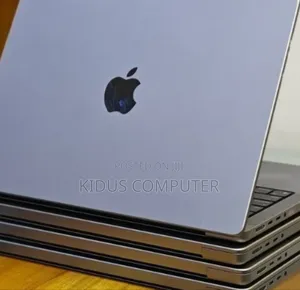 New Laptop Apple MacBook Pro M1 32GB Apple M1 Pro SSD 512GB