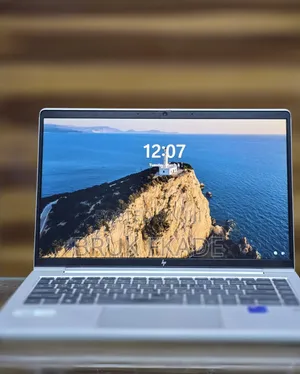 New Laptop HP EliteBook 640 G9 8GB Intel Core i7 SSD 512GB