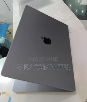 New Laptop Apple MacBook Pro M1 32GB Apple M1 Pro SSD 1T