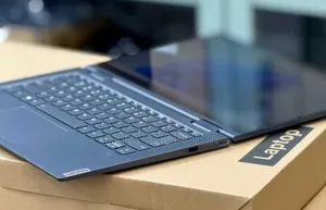 New Laptop Lenovo 16GB AMD Ryzen 7 SSD 512GB