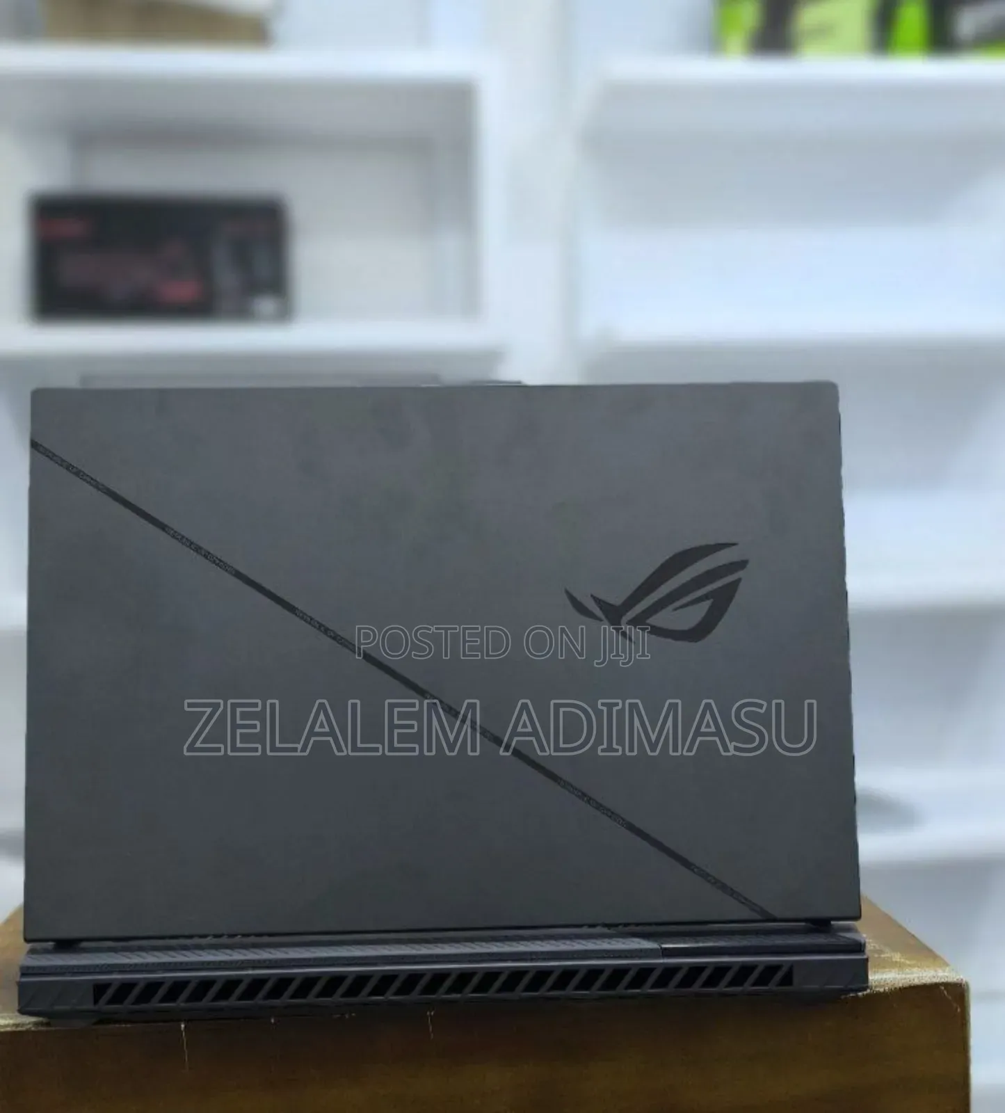 New Laptop Asus ROG Strix G17 16GB Intel Core i9 SSD 1T