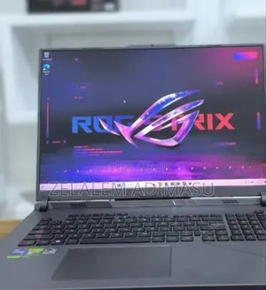 New Laptop Asus ROG Strix G17 16GB Intel Core i9 SSD 1T