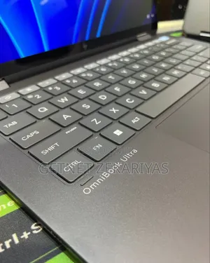 New Laptop HP OmniBook 5 14" 32GB Intel Core Ultra 9 SSD 2T