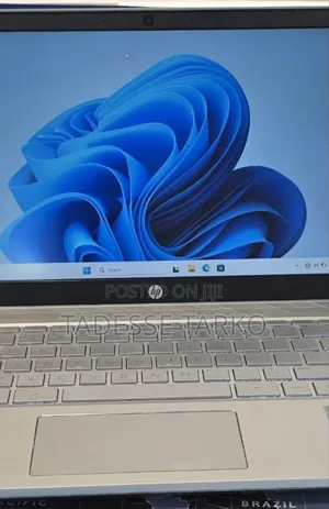 New Laptop HP Pavilion 14 8GB Intel Core i5 SSD 512GB