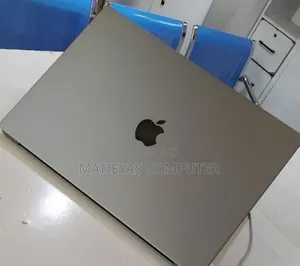 New Laptop Apple MacBook Pro 2021 M1 32GB Apple M1 Pro SSD 1T