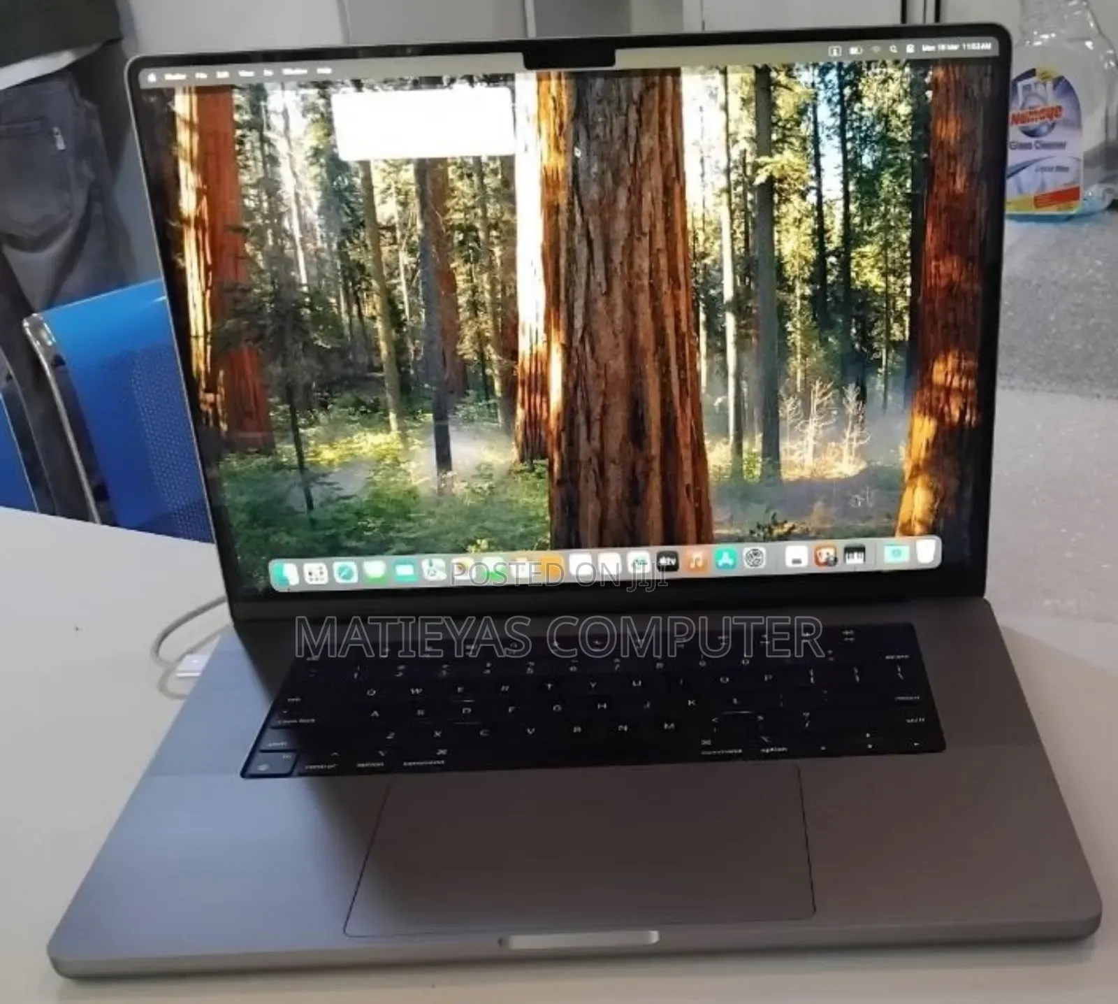 New Laptop Apple MacBook Pro 2021 M1 32GB Apple M1 Pro SSD 1T