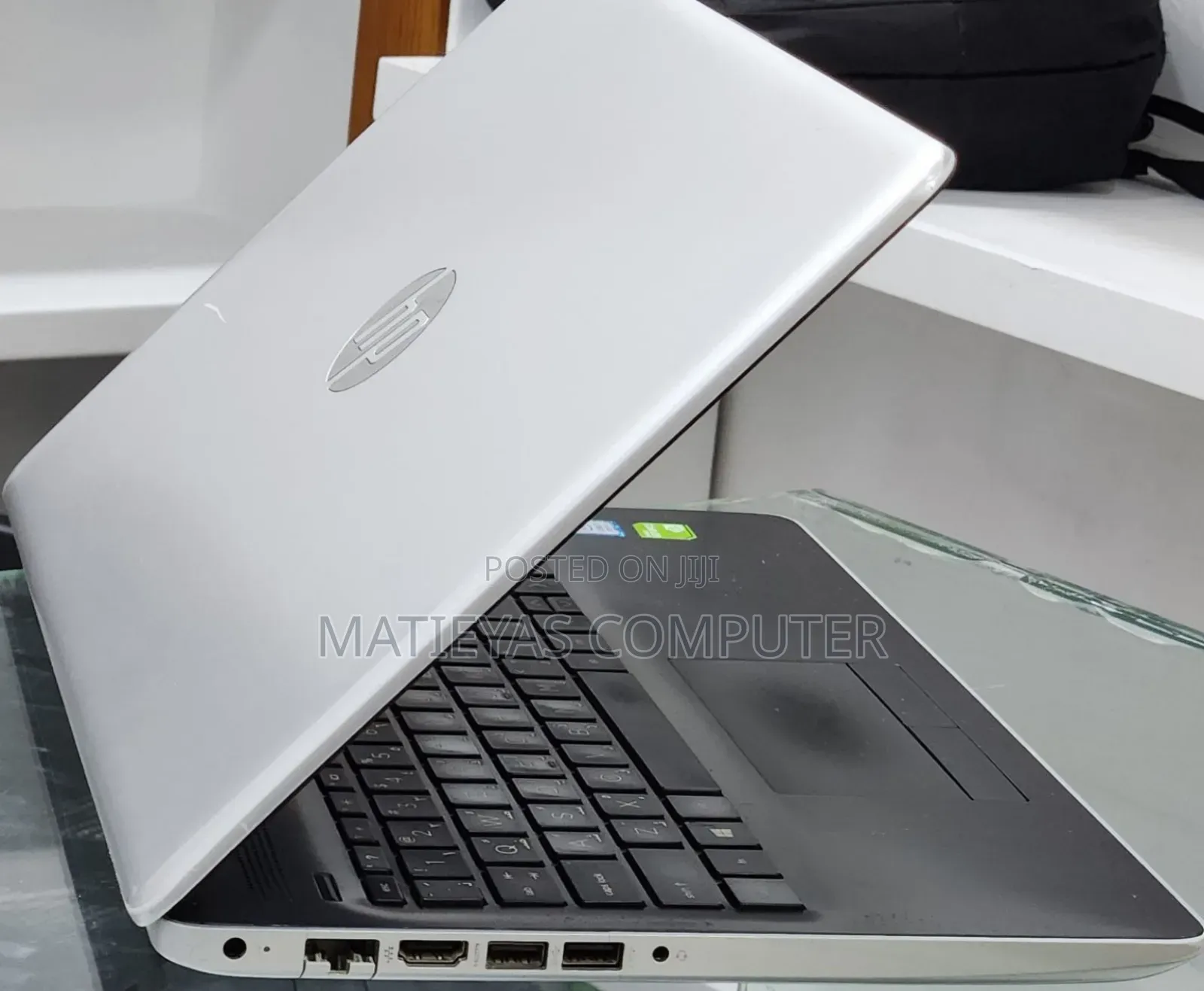 New Laptop HP Stream Notebook 8GB Intel Core i7 HDD 1T