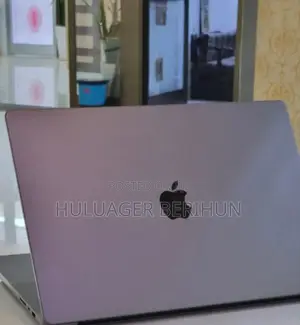 New Laptop Apple MacBook Pro 2021 M1 16GB Apple M1 SSD 1T